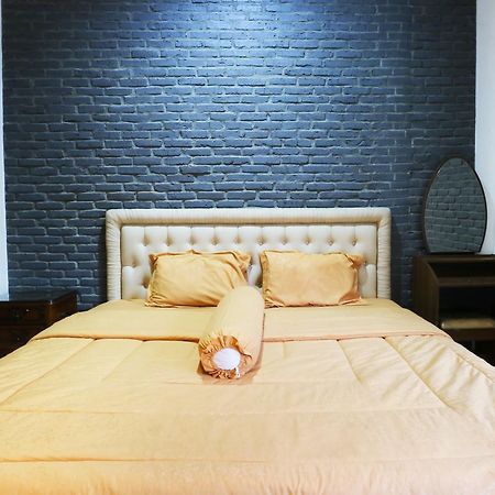 Villa Madani Paragajen エクステリア 写真