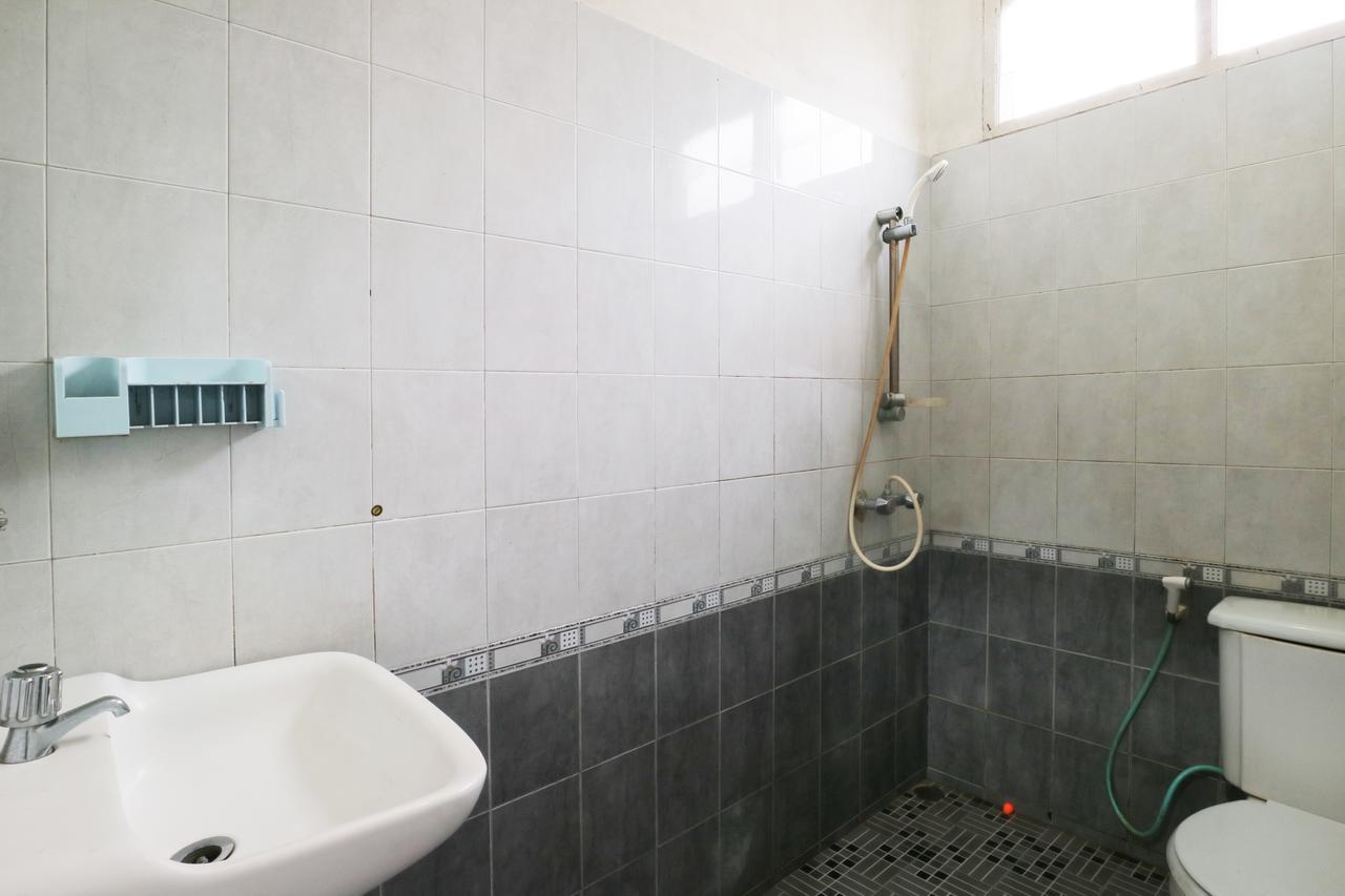 Villa Madani Paragajen エクステリア 写真