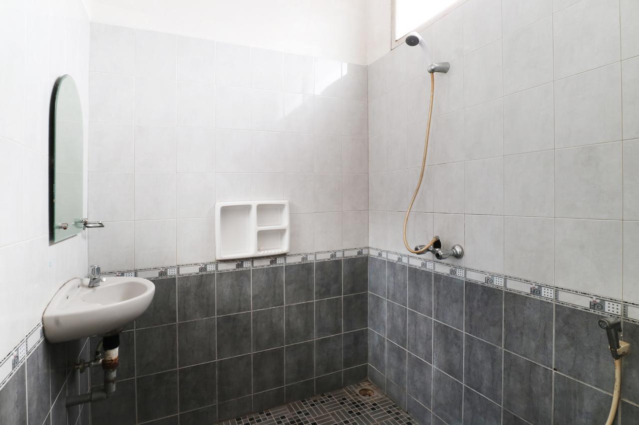 Villa Madani Paragajen エクステリア 写真