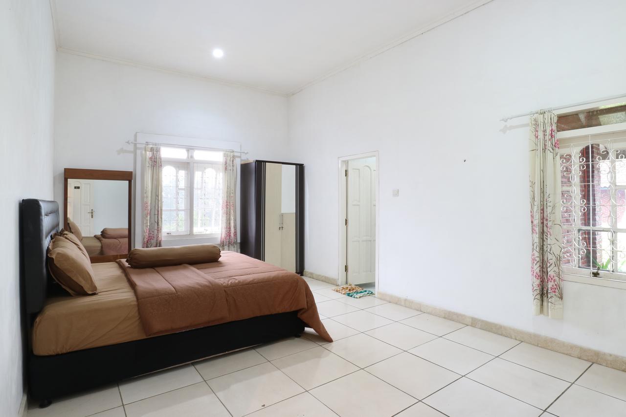 Villa Madani Paragajen エクステリア 写真
